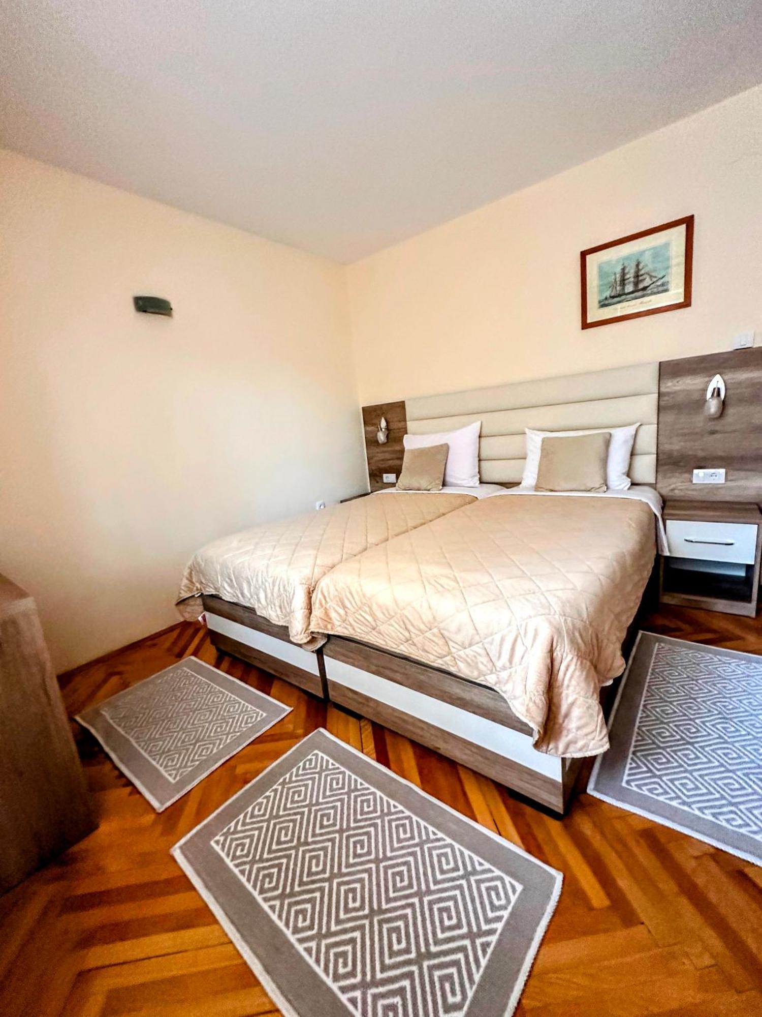 Hotel Cile Колашин Экстерьер фото