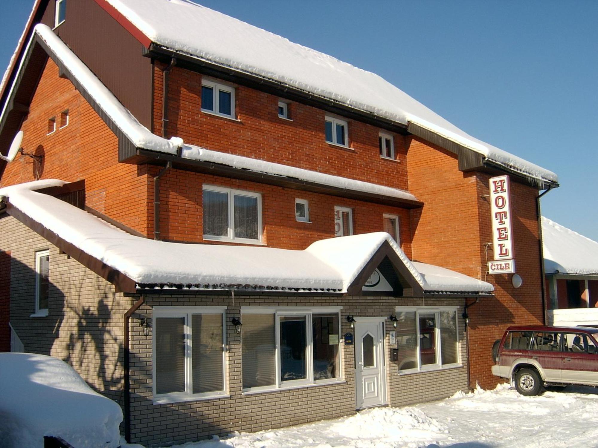 Hotel Cile Колашин Экстерьер фото