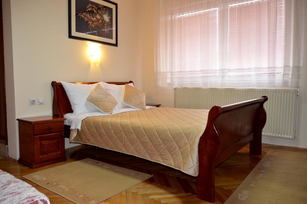 Hotel Cile Колашин Экстерьер фото