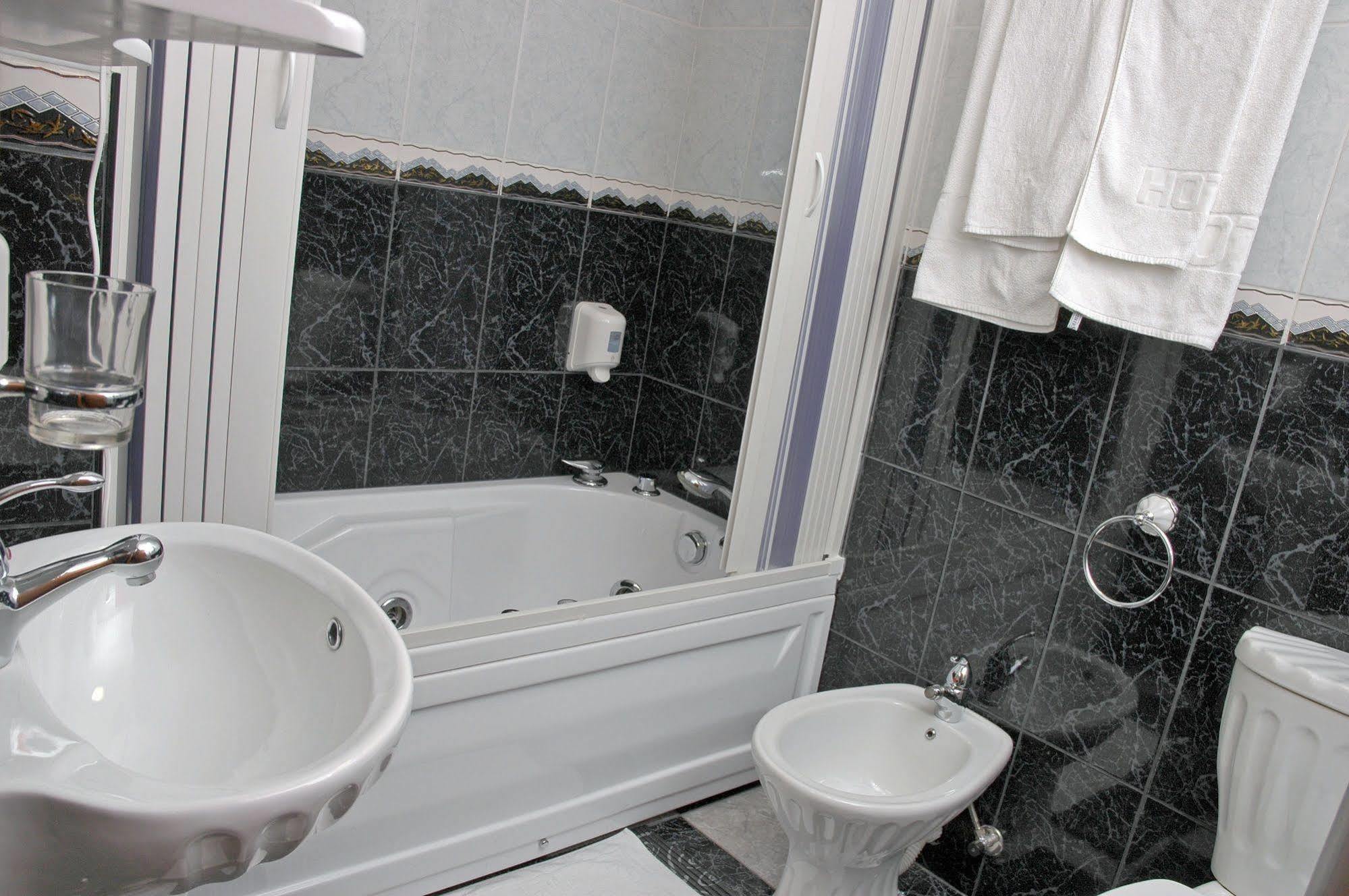 Hotel Cile Колашин Экстерьер фото